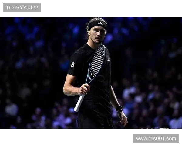 兹维列夫脚踝受伤遭横扫，严重肿胀紧急求医，总决赛征程蒙上阴影